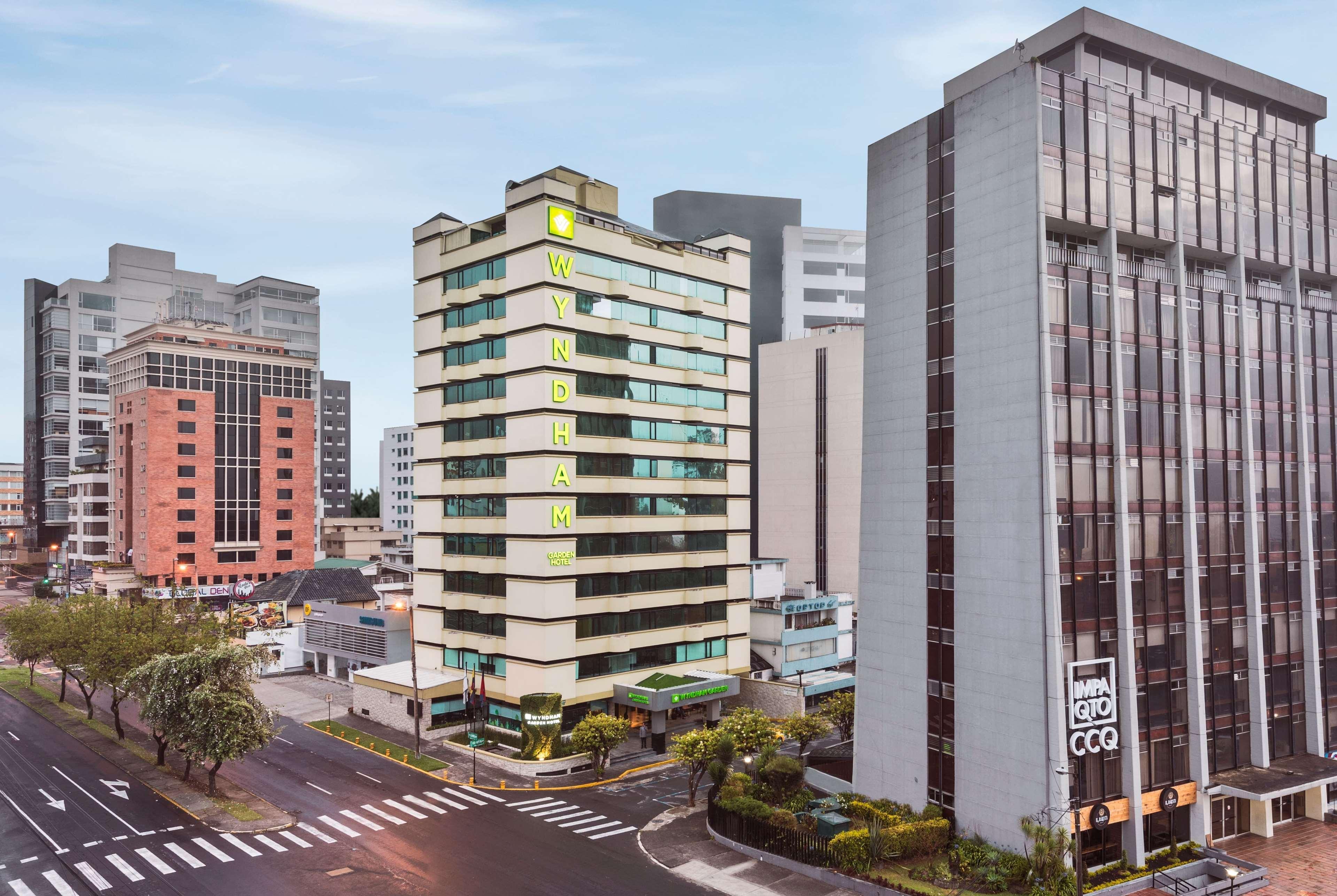 Wyndham Garden Quito Otel Dış mekan fotoğraf