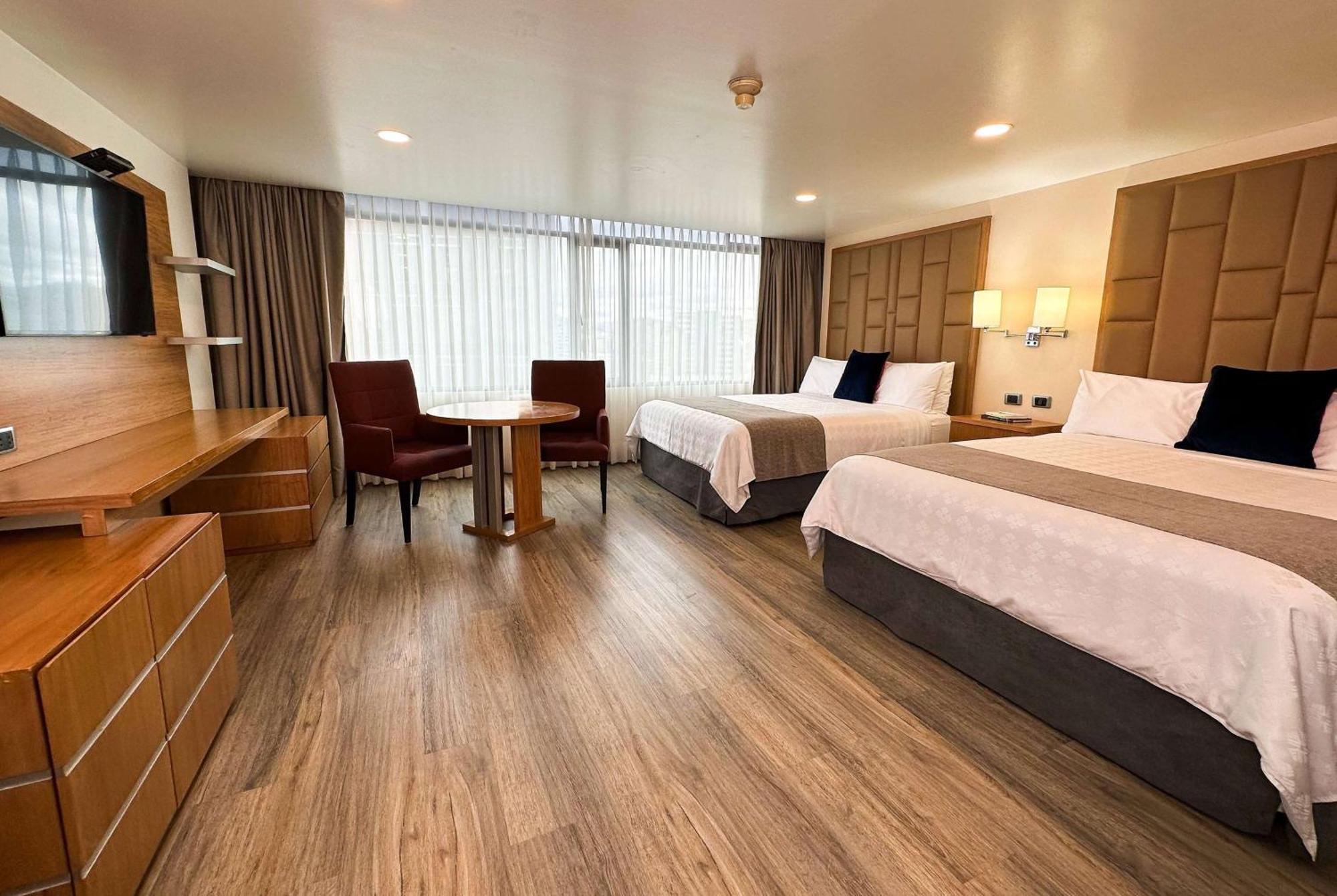 Wyndham Garden Quito Otel Dış mekan fotoğraf